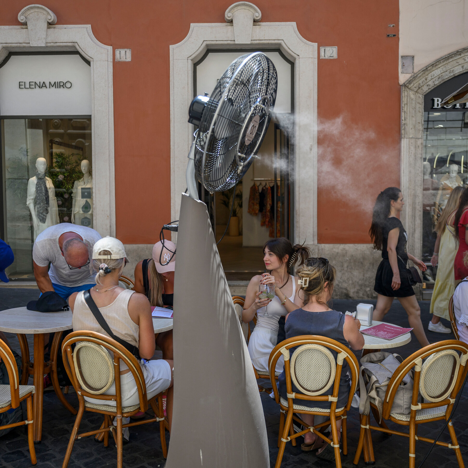 Ola de Calor en Europa: Descenso de Temperaturas en el Oeste Mientras el Este Enfrenta el Calor Extremo