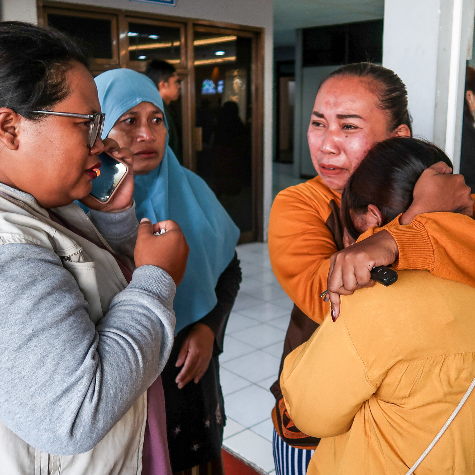 Tragedia Marítima: Naufragio de Ferry con 65 Pasajeros Rumbo a Bali