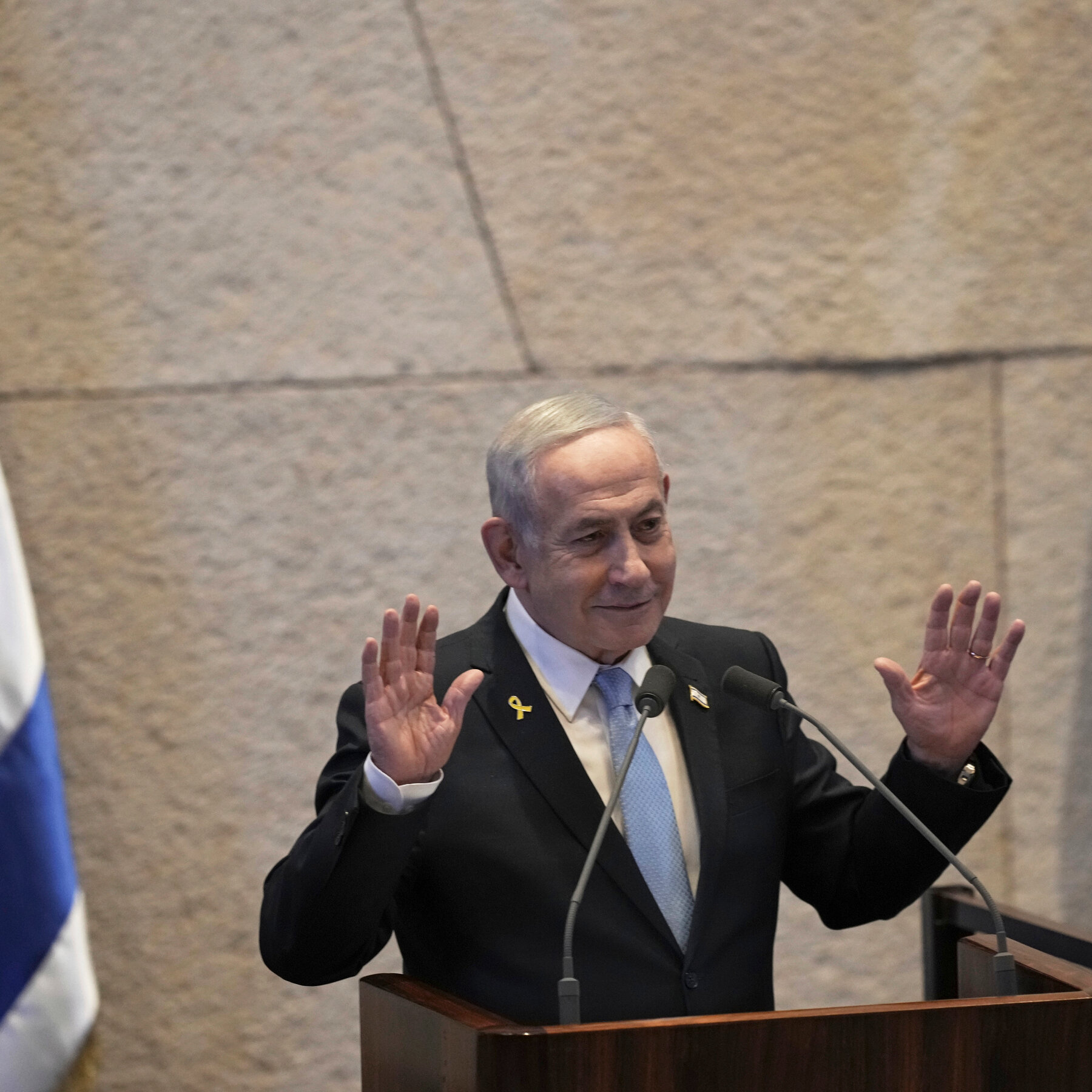 Trump Considera Nuevo Acuerdo Nuclear con Irán y Busca Cese al Fuego en Gaza